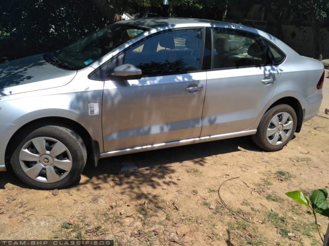 三亿体育-柚木地板成交不佳